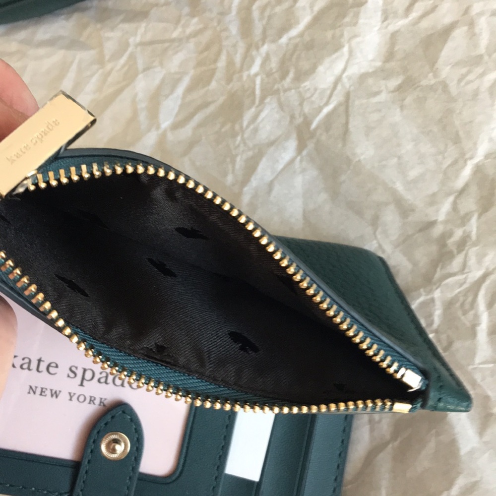 Kate Spade Smoosh Pebbled Leather Crossbody & Leila Leather Wallet (SET) - Picture 13 of 17